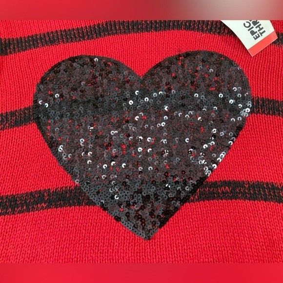 Epic Threads Girls XL Red Sweater Knit Black Sequin Heart Pullover Casual - Picture 3 of 8